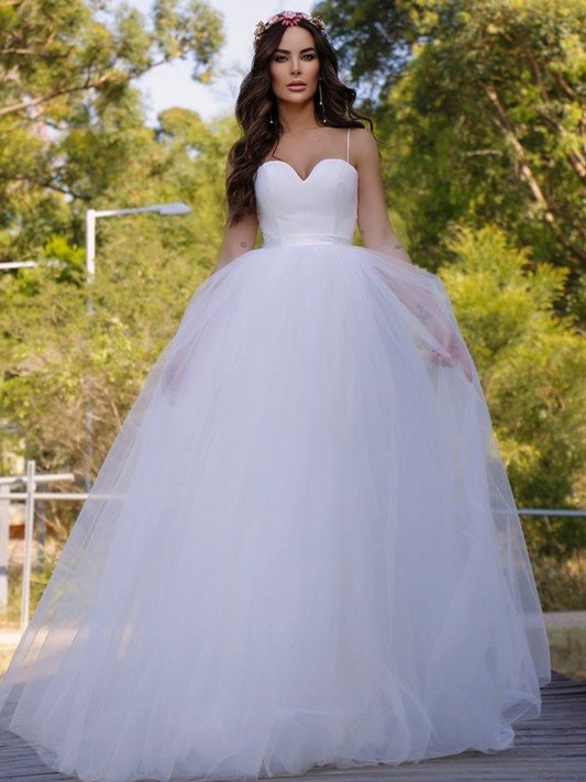 Tulle Sleeveless Gown Ball Sweetheart Sweep/Brush Train Wedding Dresses