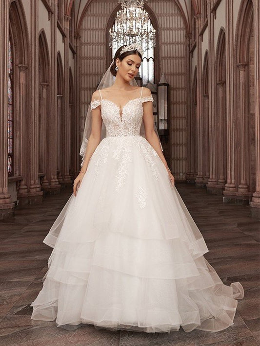 Sweetheart Sweep/Brush Applique Tulle Sleeveless A-Line/Princess Train Wedding Dresses